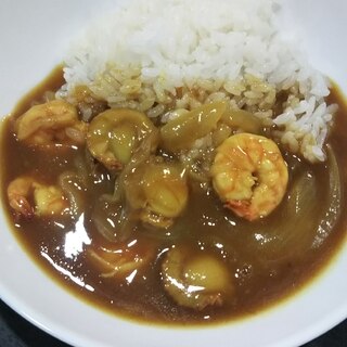 ベビーホタテとえびのカレー